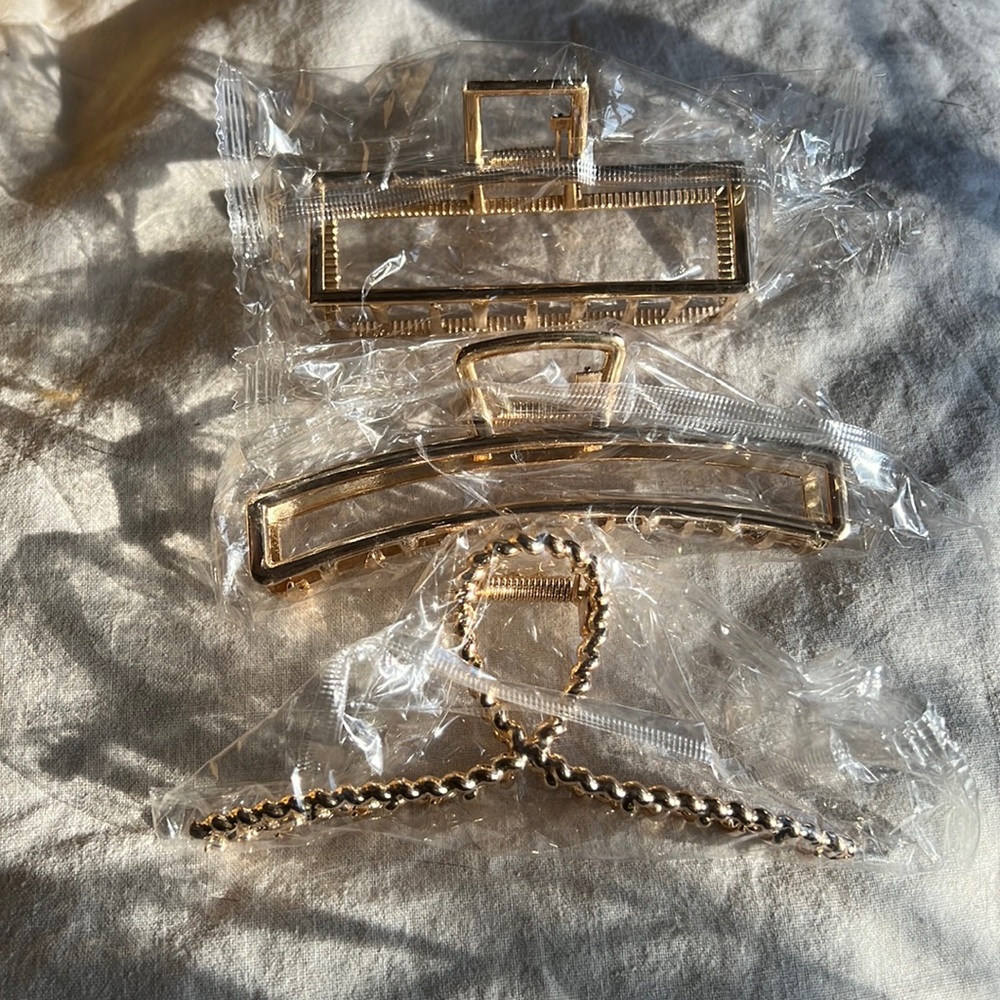 Gold hair clips